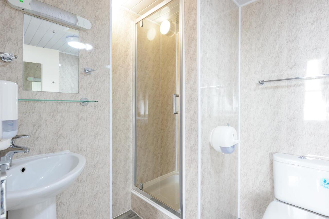 Somerset Hotel لاندودنو المظهر الخارجي الصورة